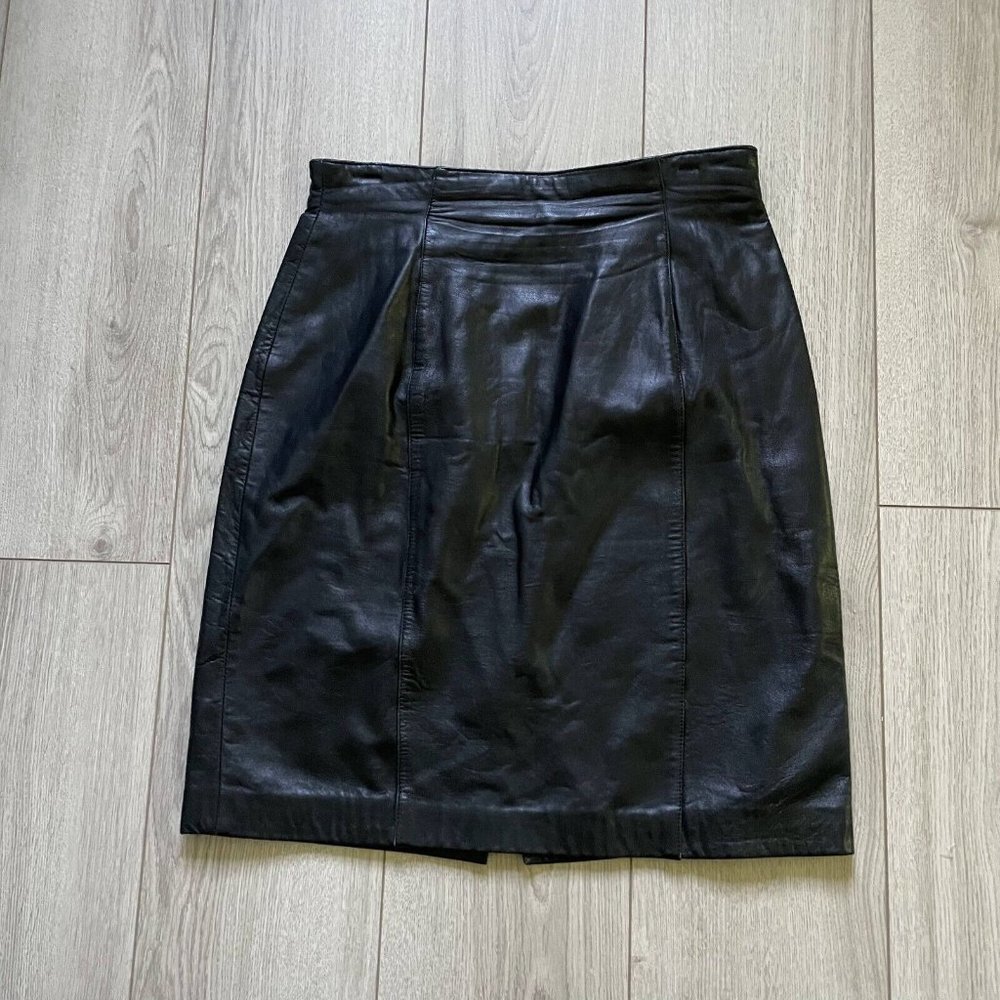 Vintage Lord & Taylor Leather Skirt Women's Black Size 12 Back Zipper - Picture 1 of 9